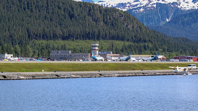 Juneau International Airport (JNU)